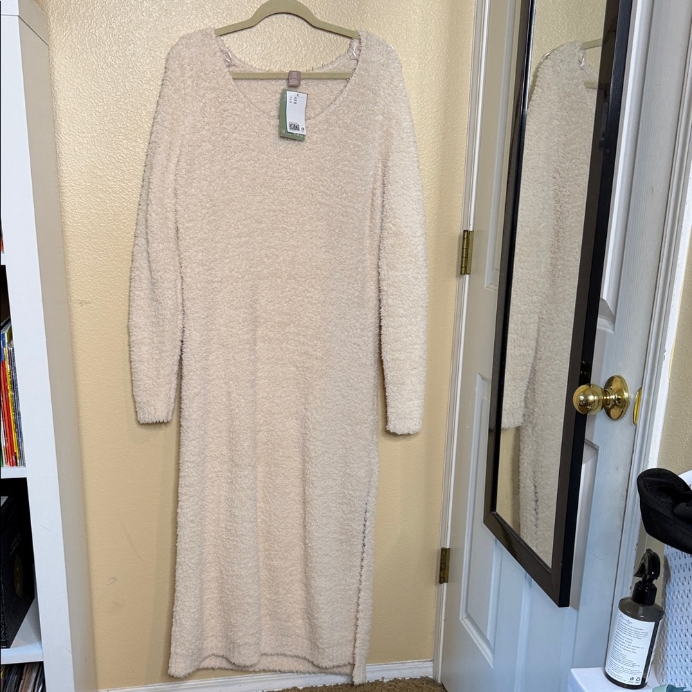 H&M Cream Long Sleeve Dress